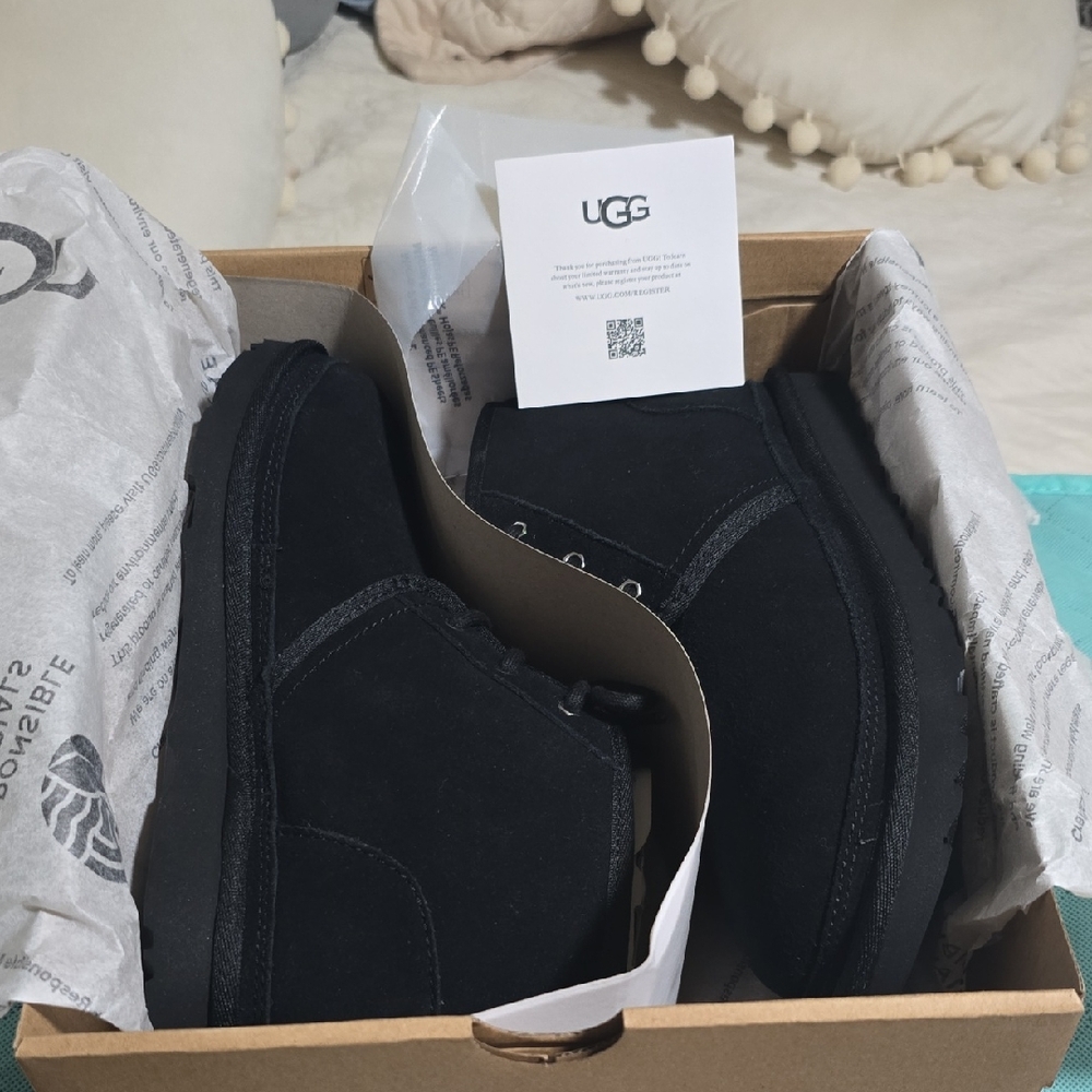 UGG Black Boots Suede Comfort Big Kids Size 5